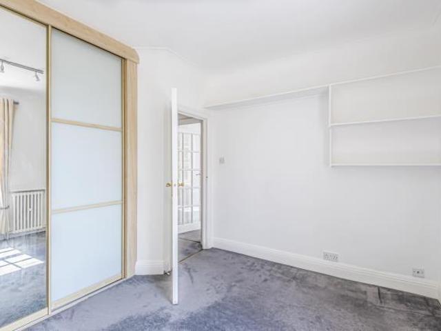 Flat for rent in Cat Hill