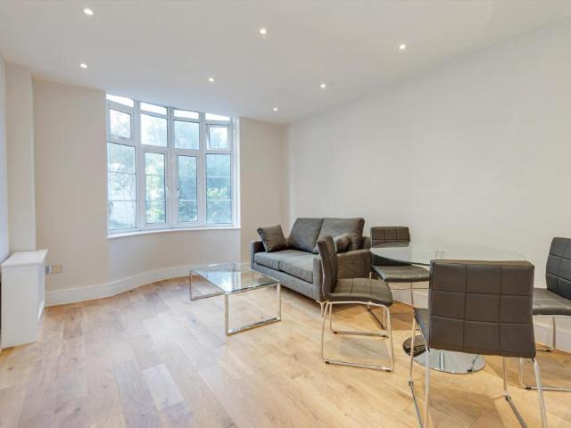 Flat for rent in Cat Hill, Isle Of Man