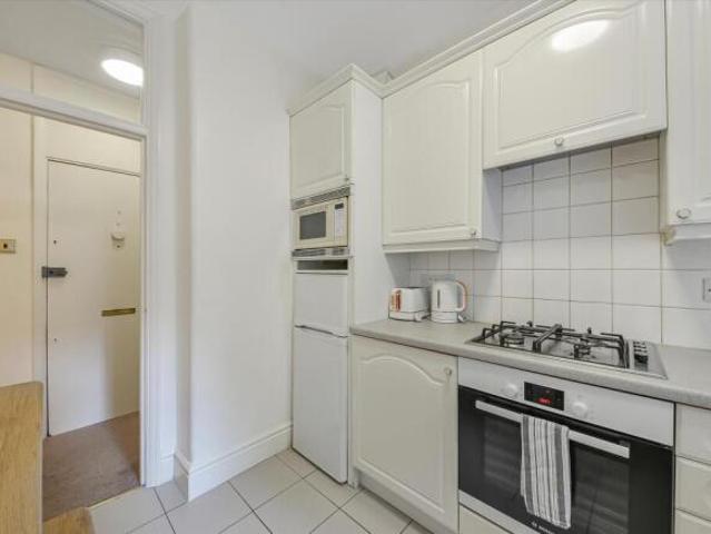 Flat for rent in Cat Hill
