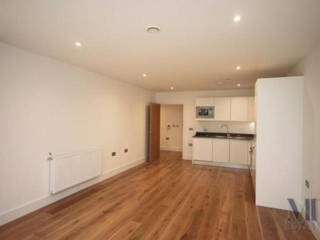 Flat for rent in Eltham, Greater London