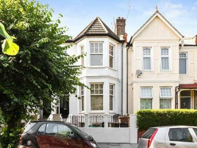 House for rent in Lyons, Greater London