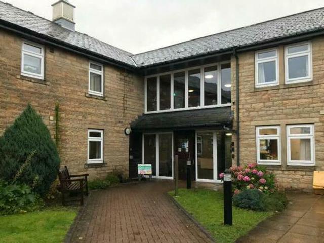 House for rent in Halifax, West Yorkshire
