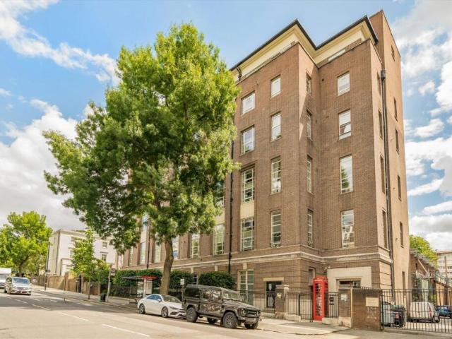 Flat for rent in St John's Wood