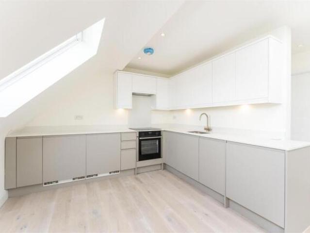 Flat for rent in Greater London