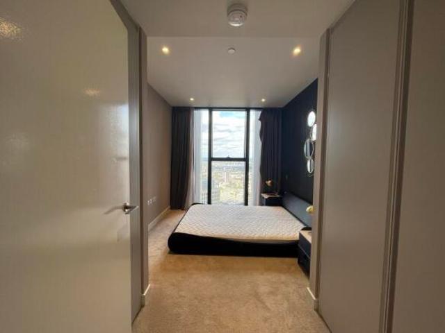 Flat for rent in Cat Hill