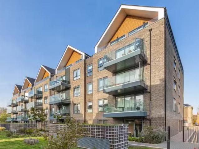 House for rent in Kingston Upon Thames, Greater London