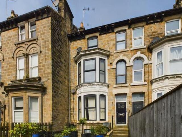 House for rent in Low Harrogate, Harrogate