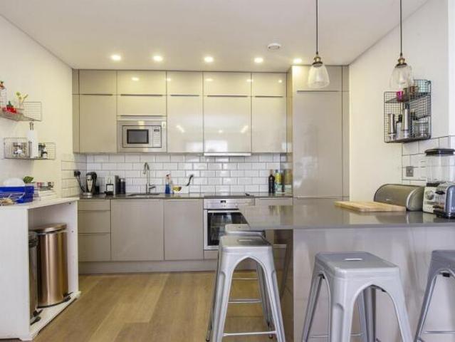 Flat for rent in Greater London