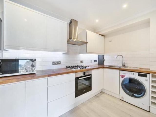 Flat for rent in Wimbledon, Greater London