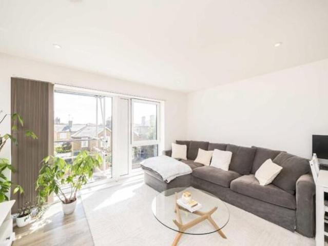 Flat for rent in Wimbledon, Greater London