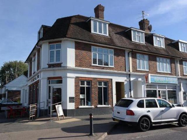 House for rent in Perryfields, West Sussex