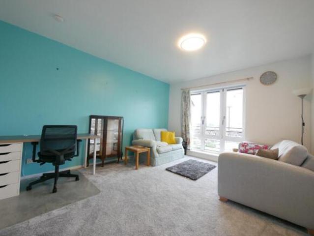 Flat for rent in Lochend, Scotland