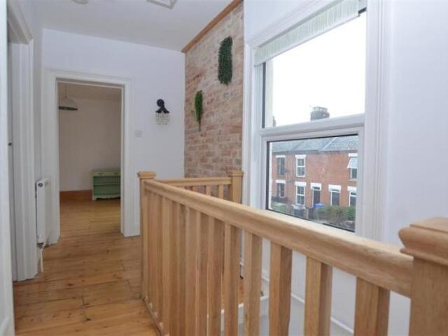 Flat for rent in New Catton, East Bank