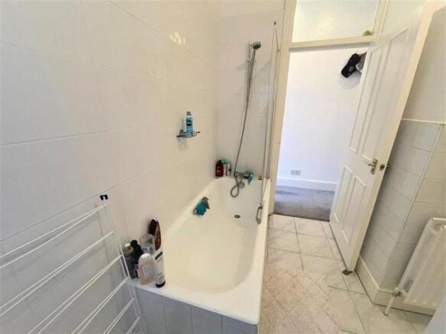 Flat for rent in Twickenham, Greater London
