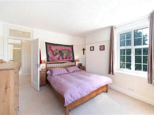 Flat for rent in Bromborough, Wirral