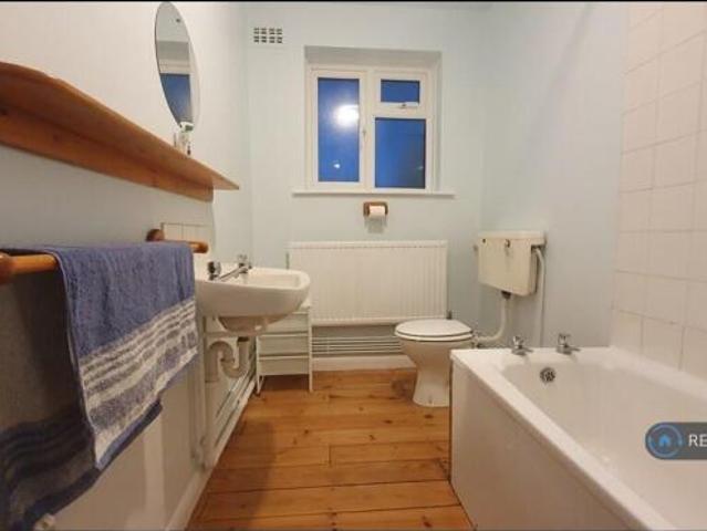 Flat for rent in Heigham Grove, East Bank