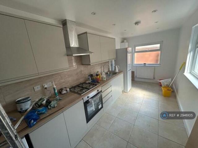 Flat for rent in Cat Hill