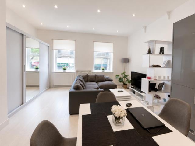 Flat for rent in Cat Hill