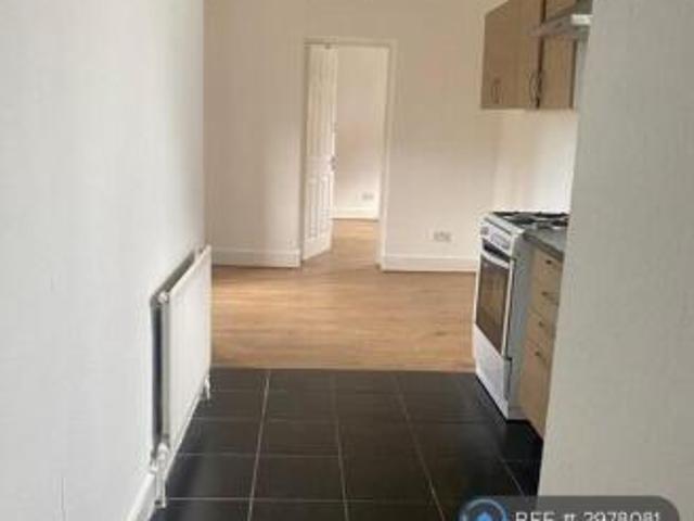 Flat for rent in Cat Hill