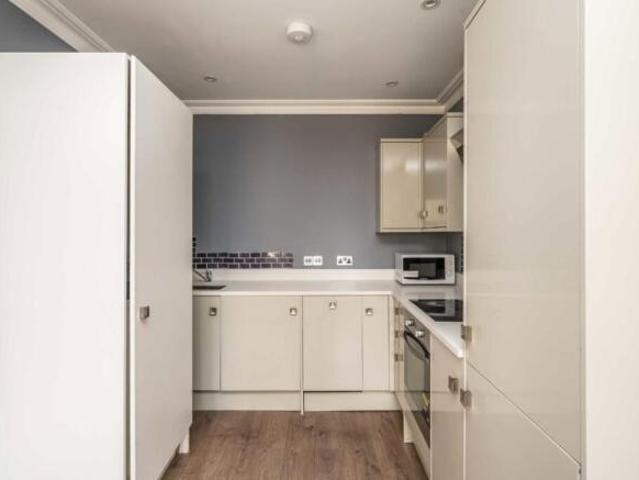 Flat for rent in Greater London