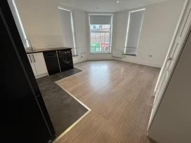 House for rent in Woodcote, Epsom