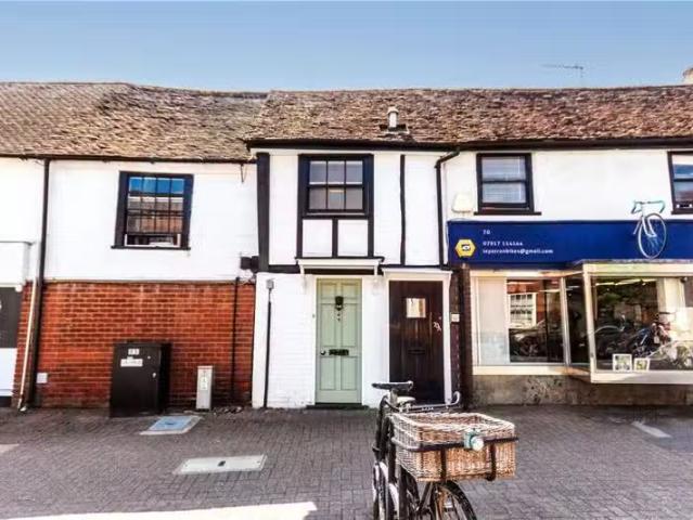 House for rent in Five Acres, Hertfordshire