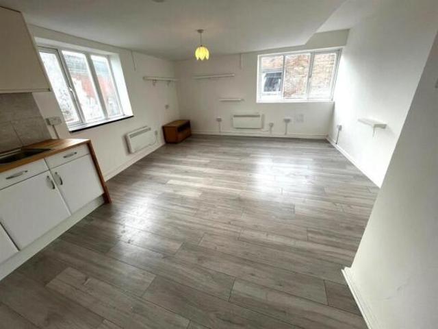 Flat for rent in Wednesfield, Wolverhampton