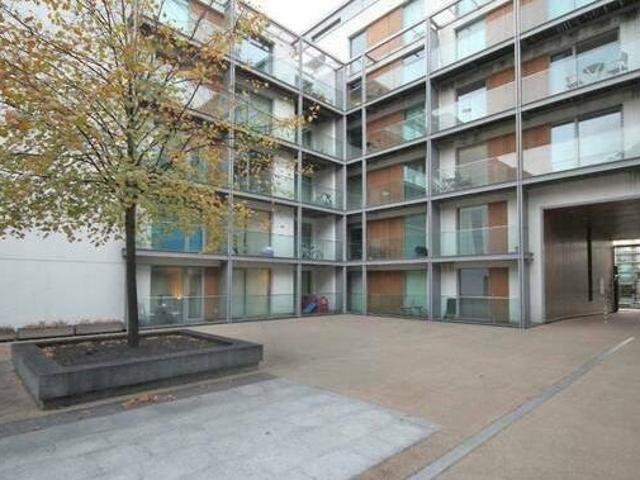 House for rent in Lyons, Greater London