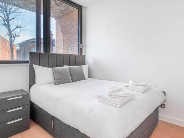 Flat for rent in Highgate, Greater London