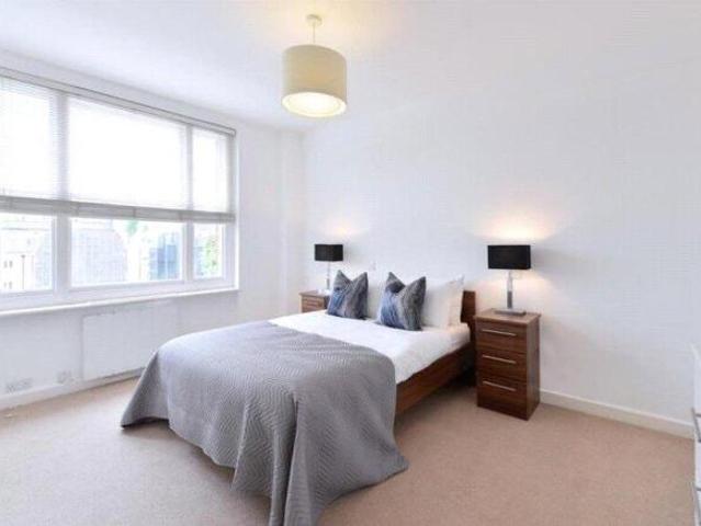 Flat for rent in Cat Hill