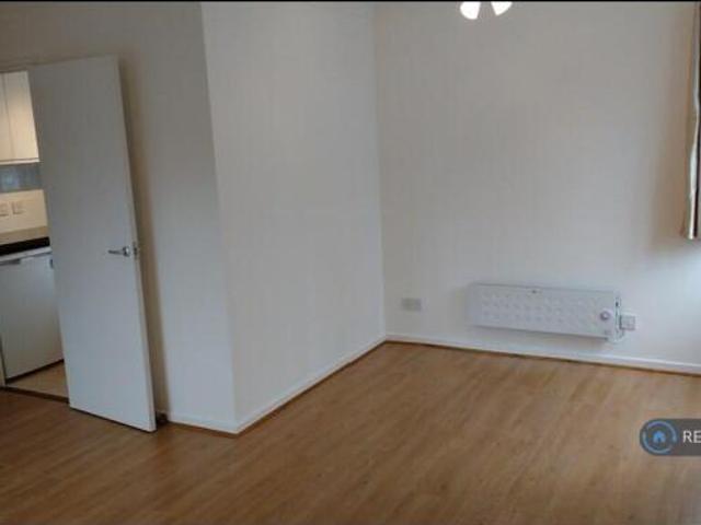 Flat for rent in Cat Hill, Isle Of Man