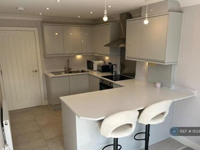 House for rent in Fole, Surrey