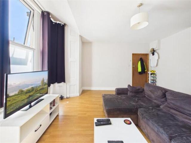 Flat for rent in Walthamstow, Greater London
