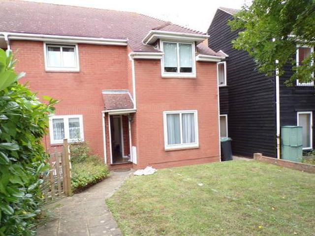 House for rent in Lyons, Greater London