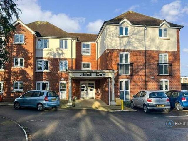 House for rent in Horley, Reigate and Banstead