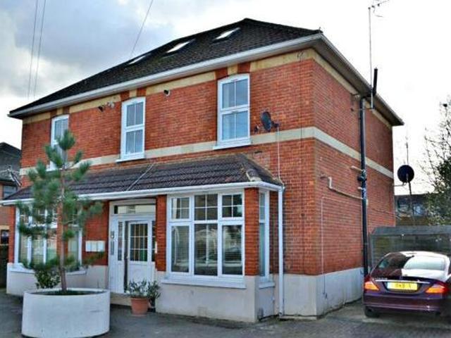 House for rent in Red Hill, Surrey