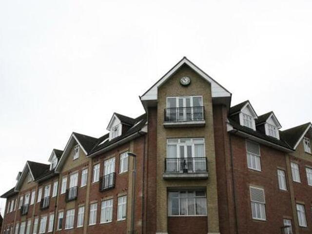 House for rent in Red Hill, Surrey