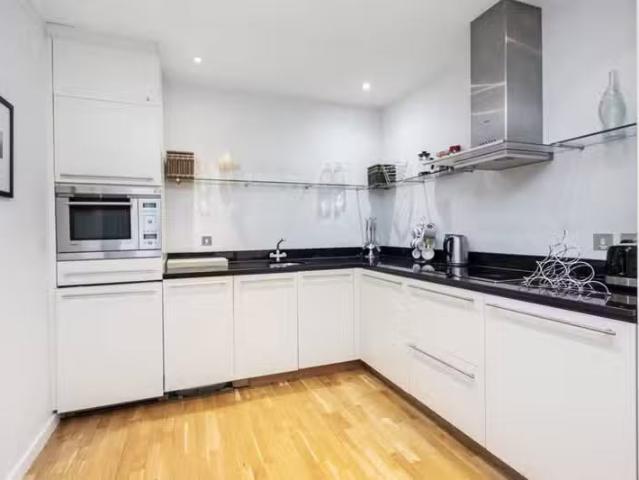 House for rent in Blackfriars, Lyons