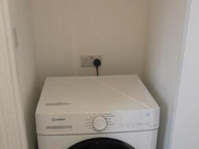 Flat for rent in Cat Hill