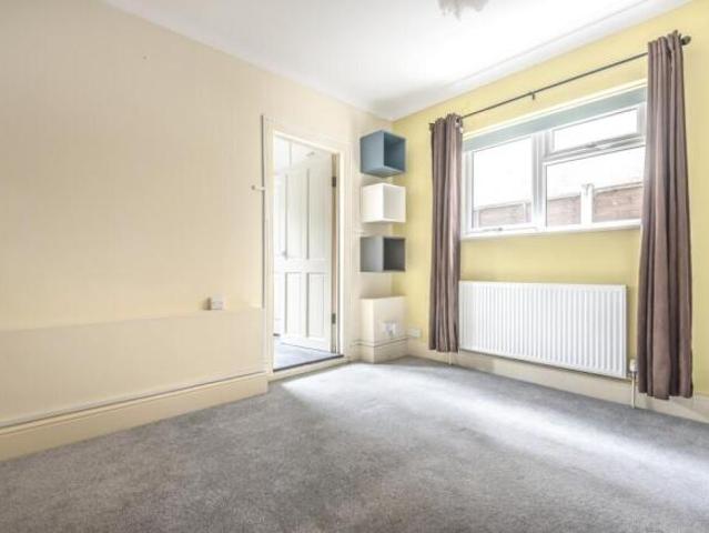 Flat for rent in Bridgefield, Kent