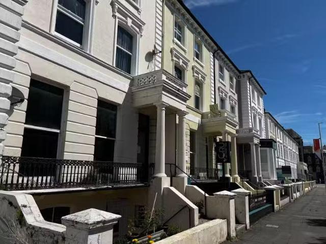 House for rent in Upperton, Eastbourne