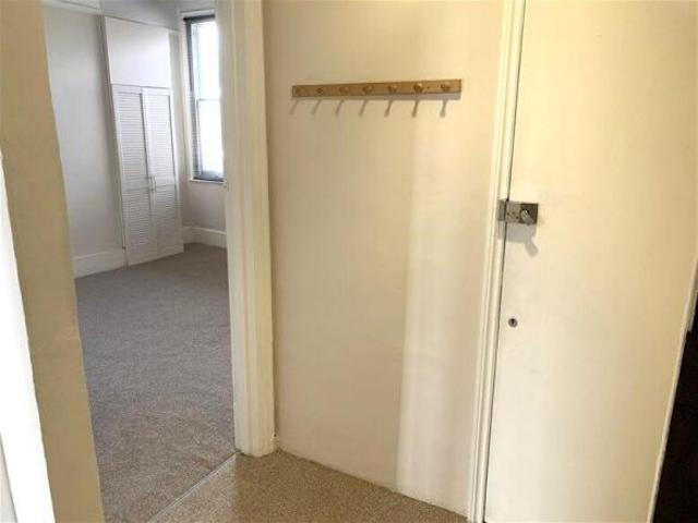 Flat for rent in Catford, Isle Of Man