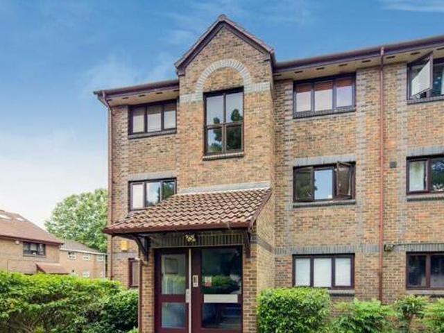 House for rent in Lyons, Greater London
