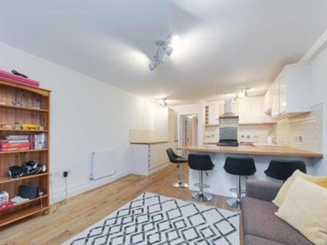House for rent in Lyons, Greater London