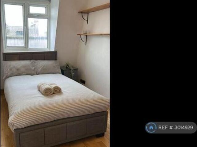 Flat for rent in Cat Hill