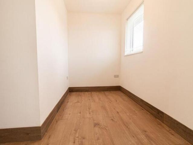 Flat for rent in Falcon Lodge, Wales