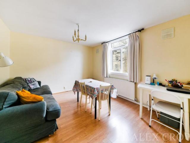 Flat for rent in Camden Town