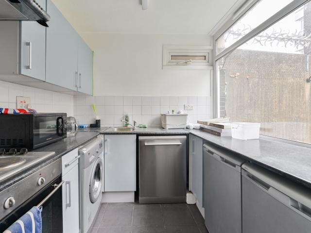 Apartment for rent in Camberwell, Greater London