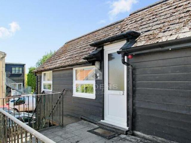 House for rent in Lyons, Greater London