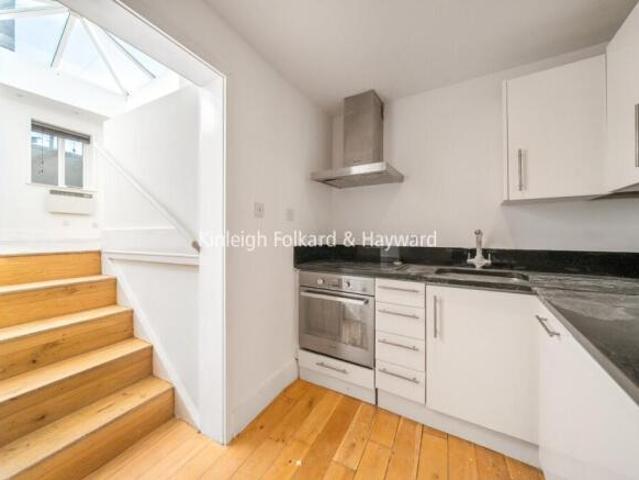 Flat for rent in Cat Hill